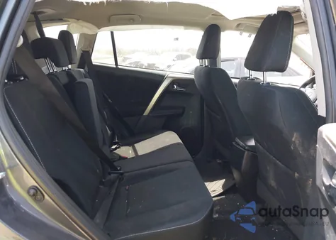 2015 Toyota Rav4 Xle z USA, uszkodzony, nr VIN 2T3RFREV8FW298266